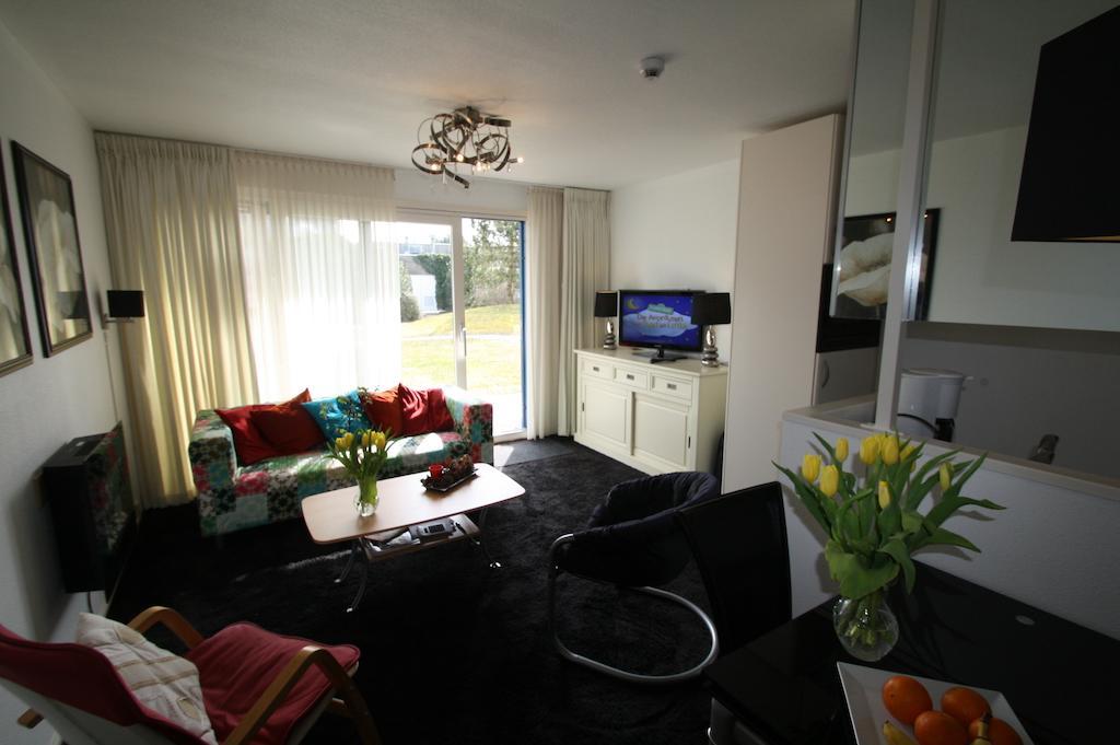 Zeeduin, Met Zonnig Terras - Volledige Keuken- Resort Amelander Kaap, Incl Verwarmd Hotel-Zwembad Nabij Dorp, Duinen En Strand هولوم المظهر الخارجي الصورة